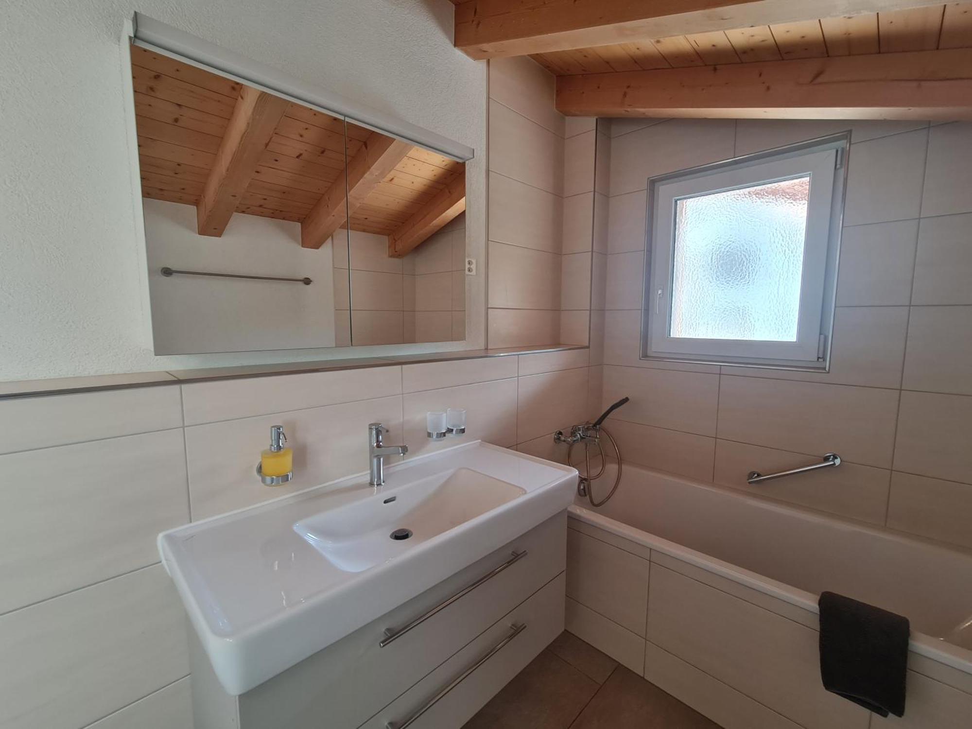 Jungfrau Penthouse - Aare Jungfrau Ag * Wilderswil
